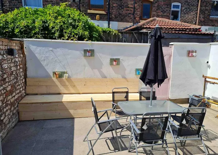 3 Floorsloft 2Mins To Train Patio Parking