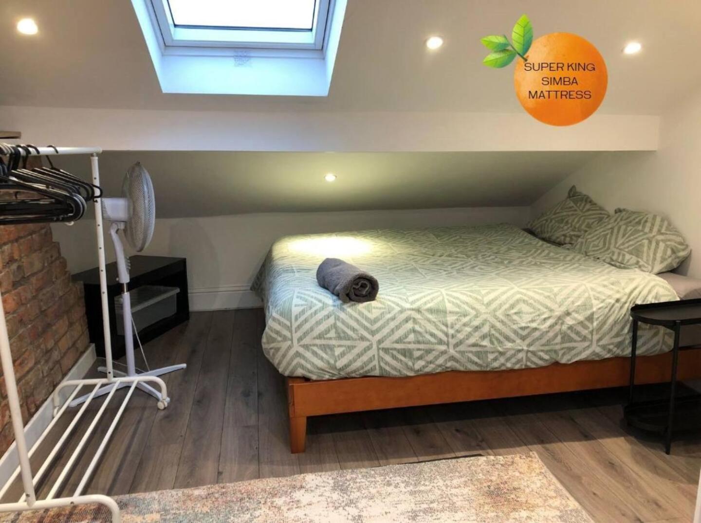 Holiday home Spacious 5-bedroom Near Lark Lane & Sefton Park *