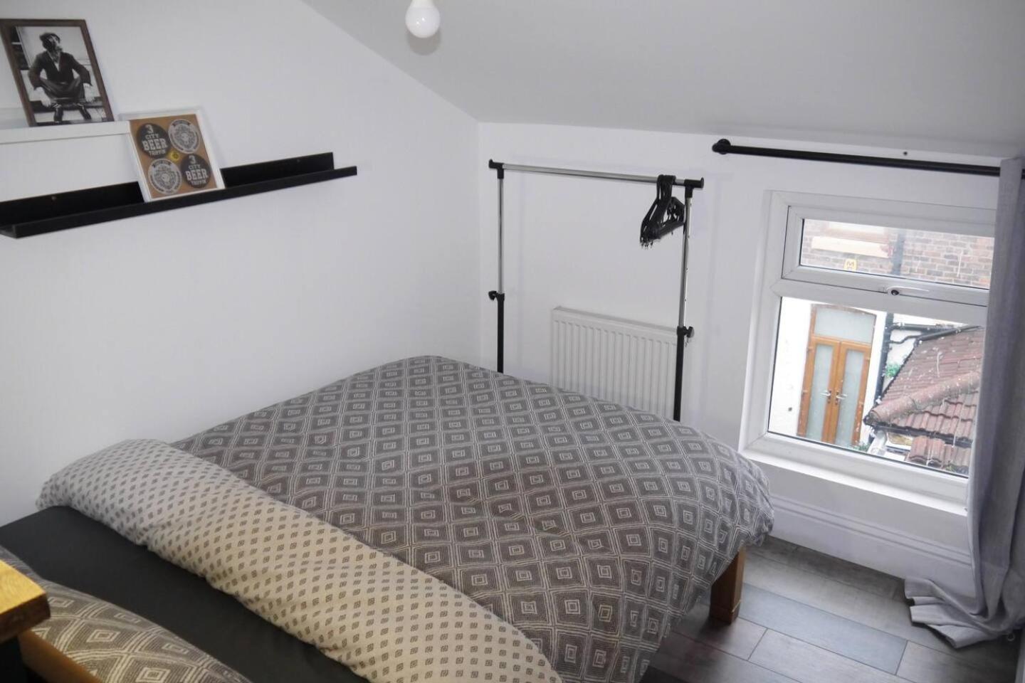 Holiday home Spacious 5-bedroom Near Lark Lane & Sefton Park
