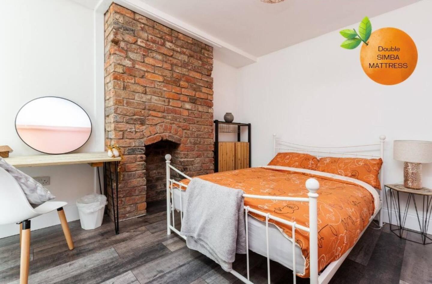 Spacious 5-bedroom Near Lark Lane & Sefton Park